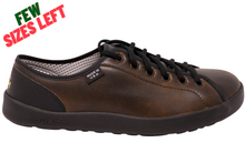 Urban Trekker Vintage Sepia